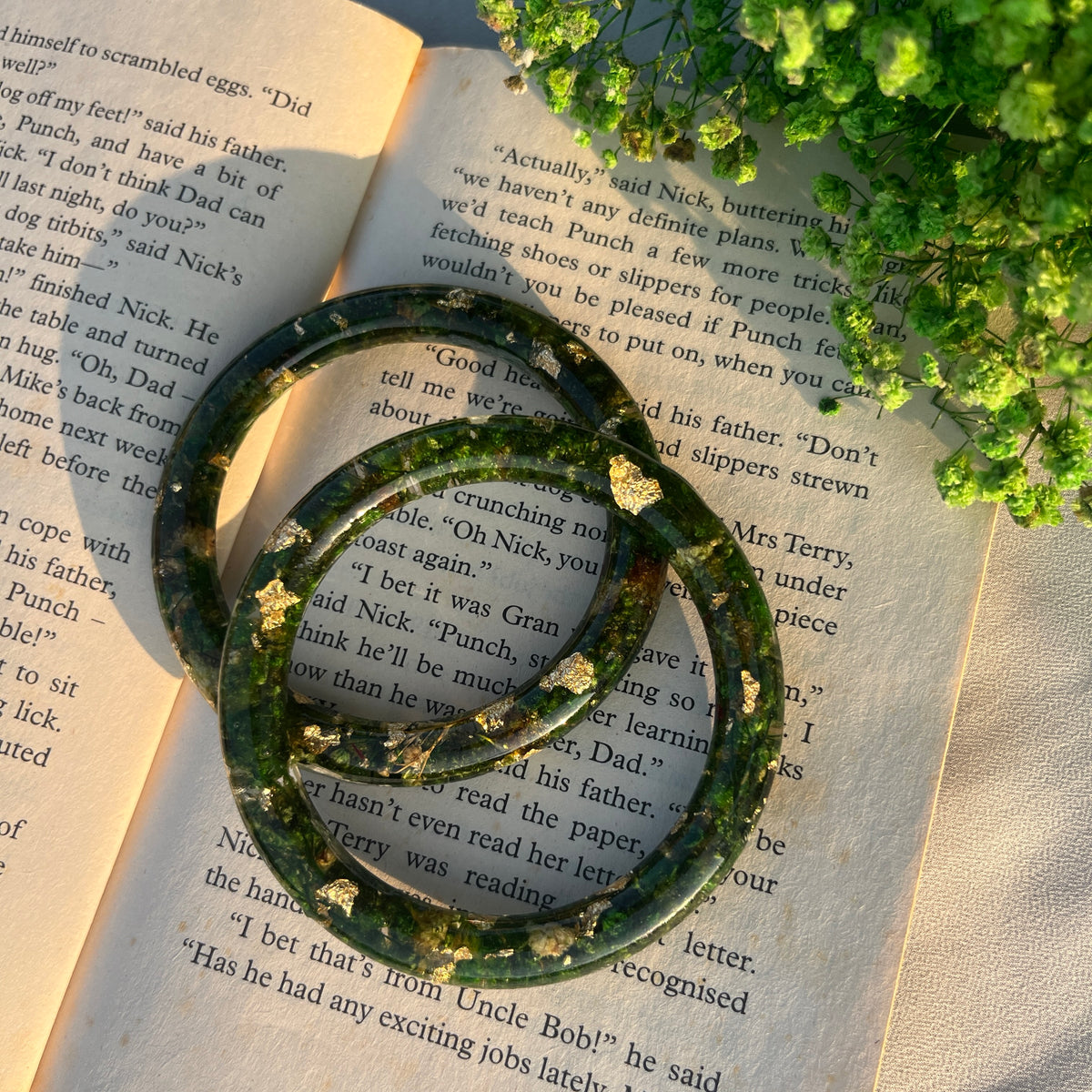 Green Daisy Bangles Pair of 2 – Handmade Real Dried Flower Bangles